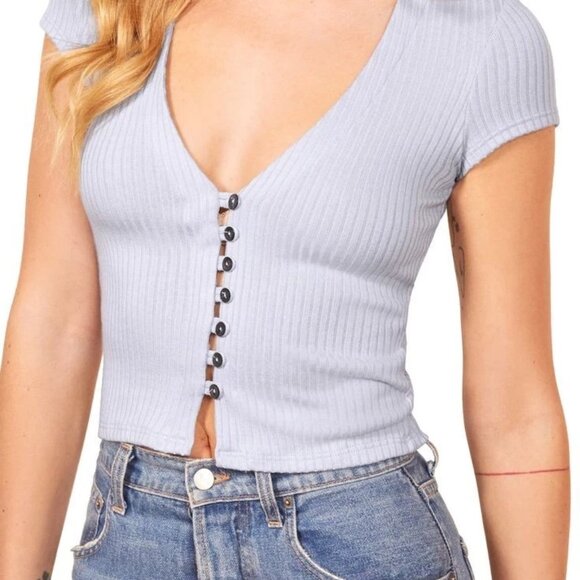 Reformation Nella Top Extra Small Light Blue Cap Sleep Cropped V Neck - Picture 2 of 3